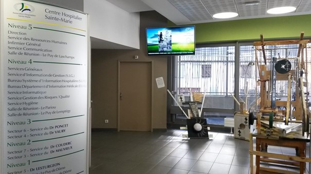 affichage dynamique au Centre Hospitalier Sainte-Marie