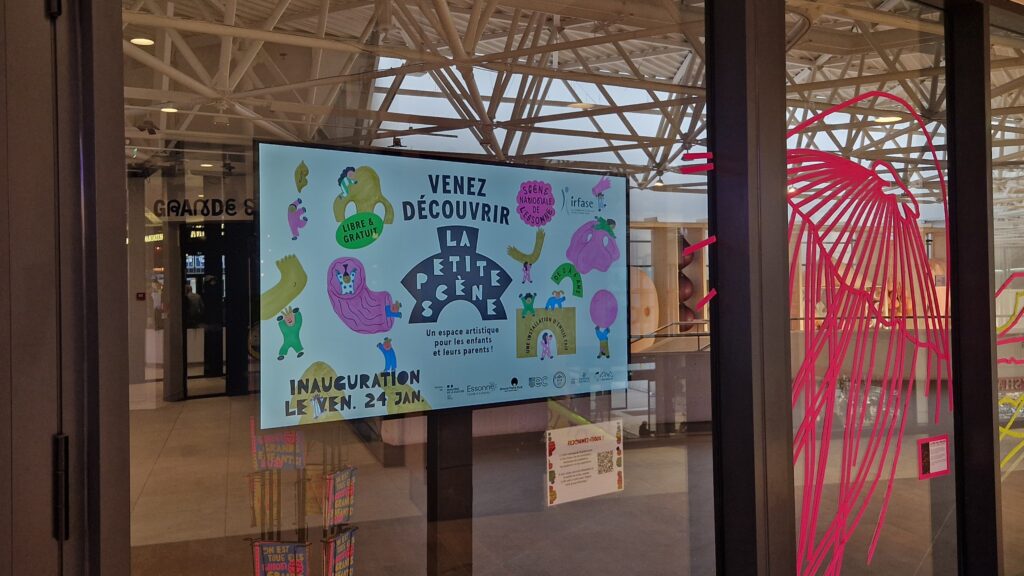 Affichage écran vitrine Scène Nationale Essonne